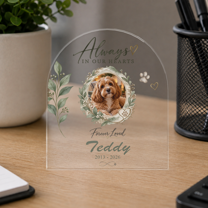 Personalisierter rosa Neujahrs-Teddy