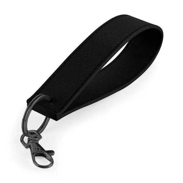 Keyring wristlet outlet
